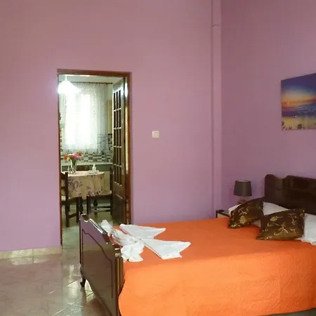 Gramvousa's Filoxenia Apartment *