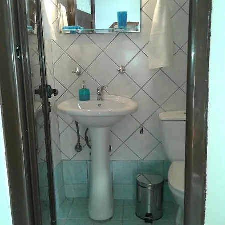 Gramvousa's Filoxenia Apartment